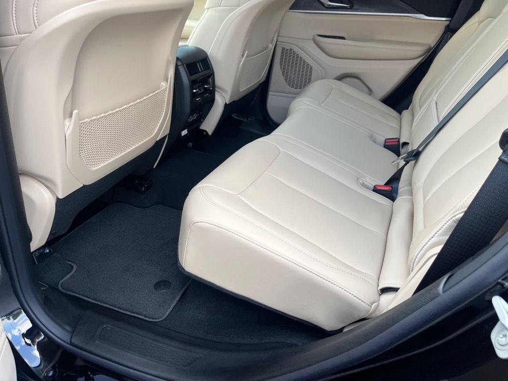 new 2025 Jeep Grand Cherokee car, priced at $43,509