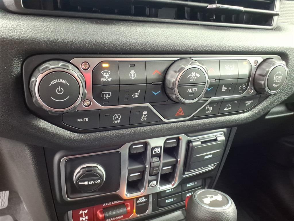 new 2026 Jeep Wrangler car, priced at $53,524