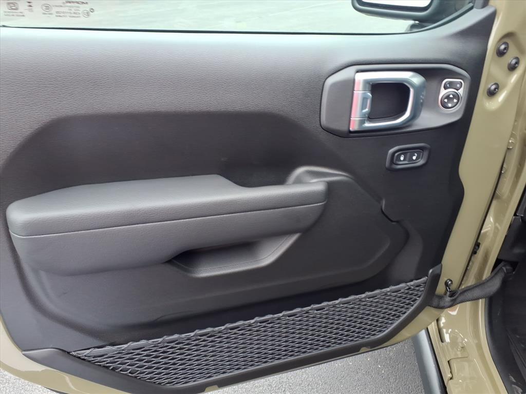 new 2026 Jeep Wrangler car, priced at $53,524