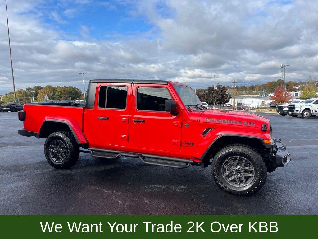used 2024 Jeep Gladiator car, priced at $40,477