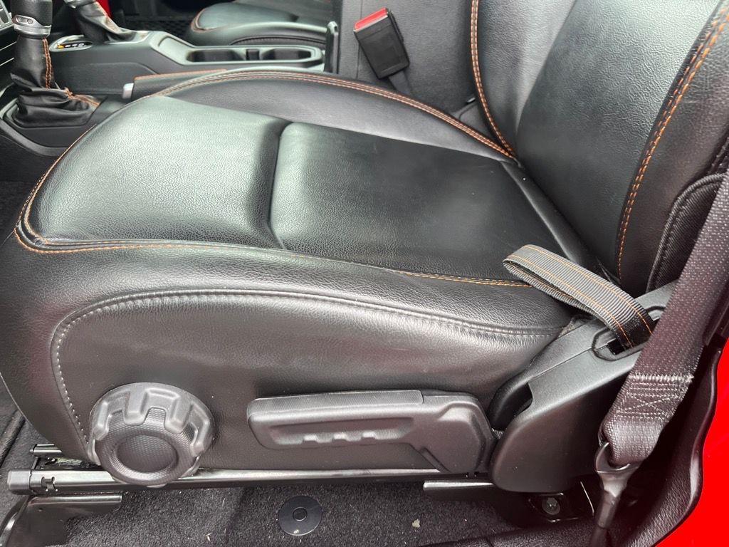 used 2021 Jeep Gladiator car, priced at $38,719