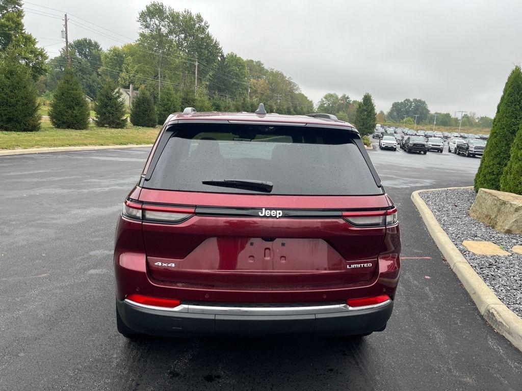 new 2025 Jeep Grand Cherokee car, priced at $51,526