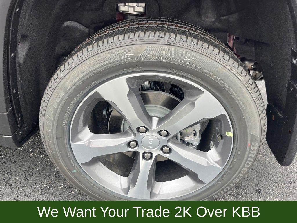 new 2025 Jeep Grand Cherokee car, priced at $44,026