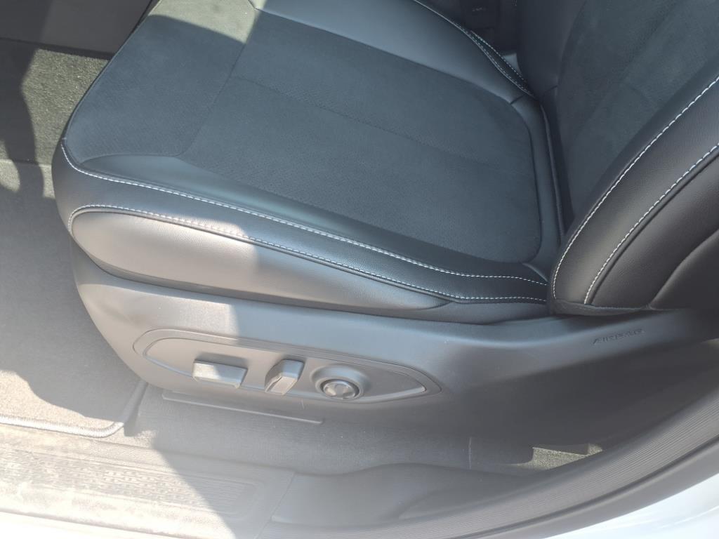 new 2025 Jeep Grand Cherokee car, priced at $41,855