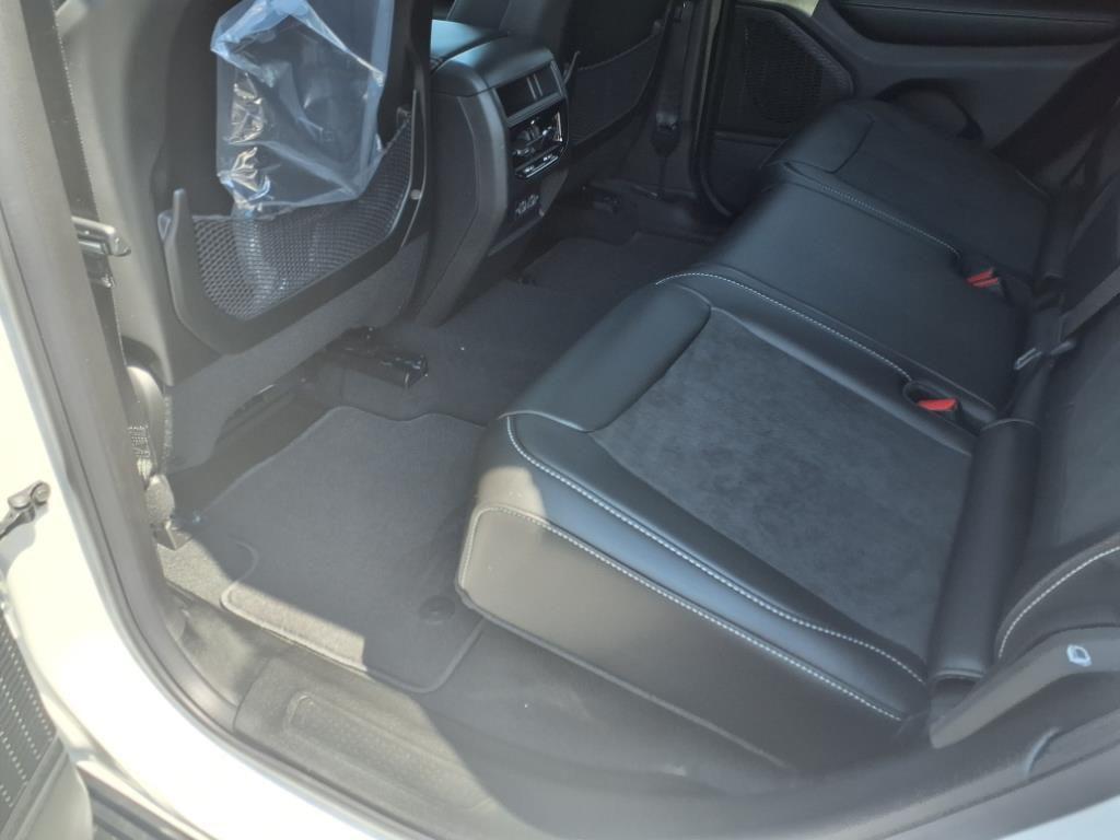 new 2025 Jeep Grand Cherokee car, priced at $41,855