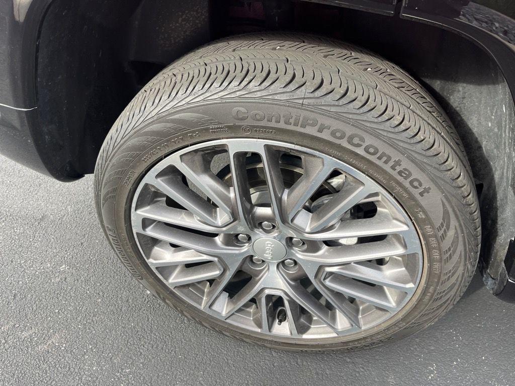 used 2022 Jeep Compass car, priced at $26,193