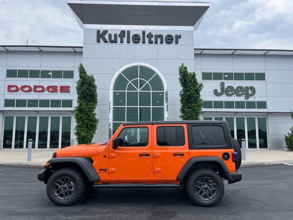 new 2025 Jeep Wrangler car, priced at $45,581