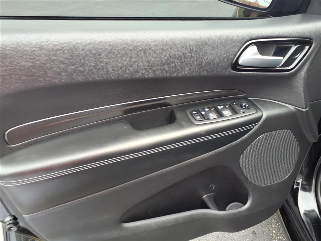 used 2022 Dodge Durango car, priced at $24,001