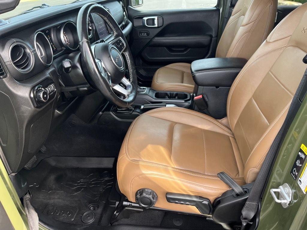 used 2021 Jeep Wrangler Unlimited car, priced at $31,098