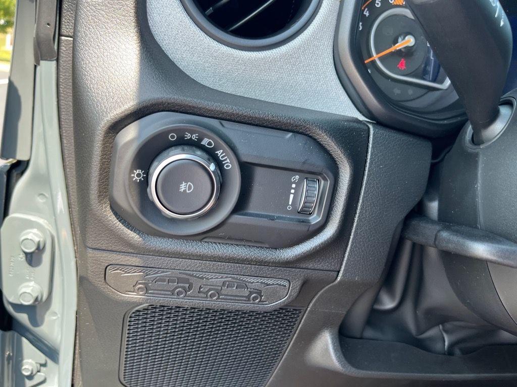 new 2025 Jeep Wrangler car, priced at $46,960