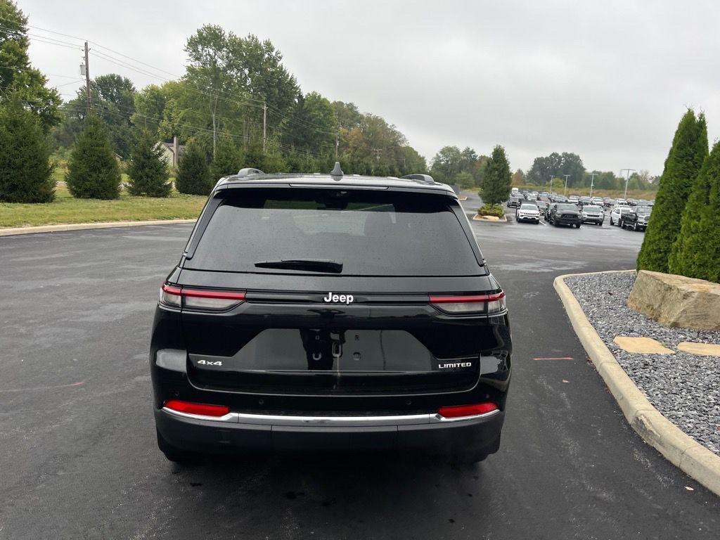 new 2025 Jeep Grand Cherokee car, priced at $51,526