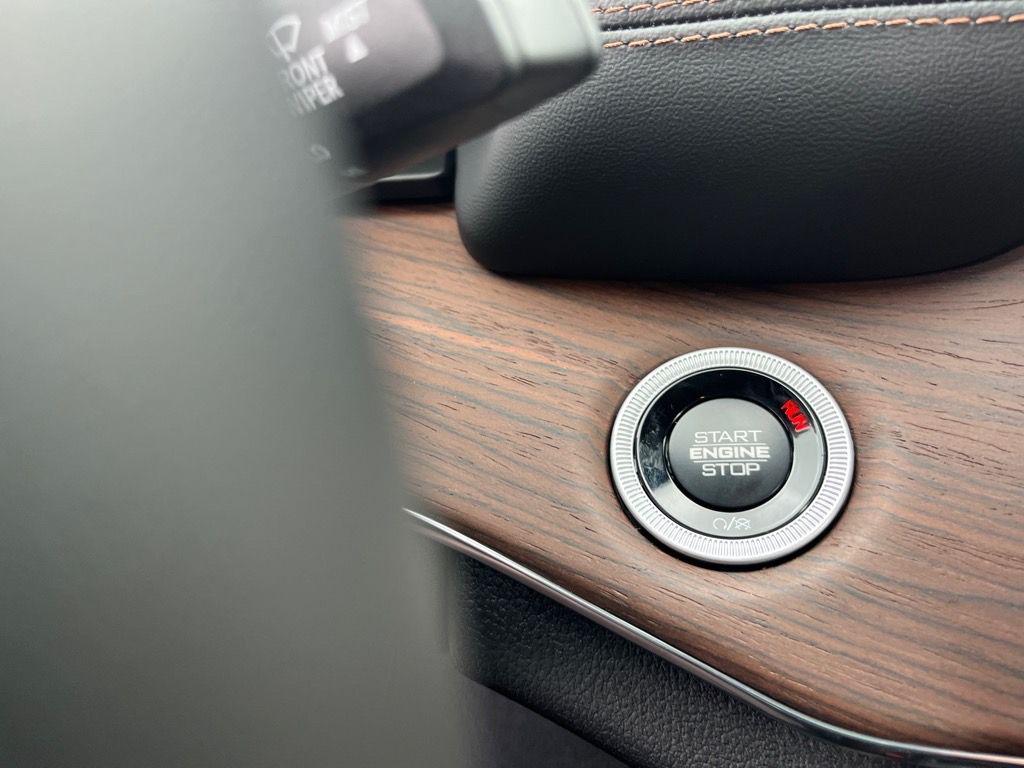 new 2025 Jeep Grand Cherokee car, priced at $58,309