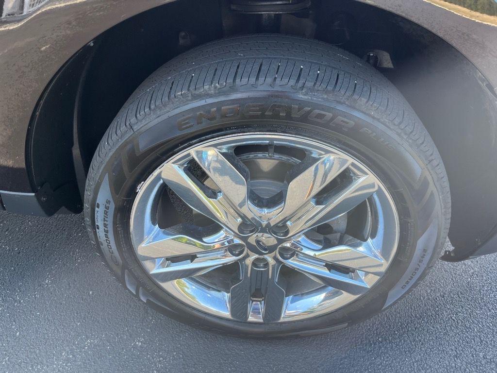used 2013 Ford Edge car, priced at $7,500