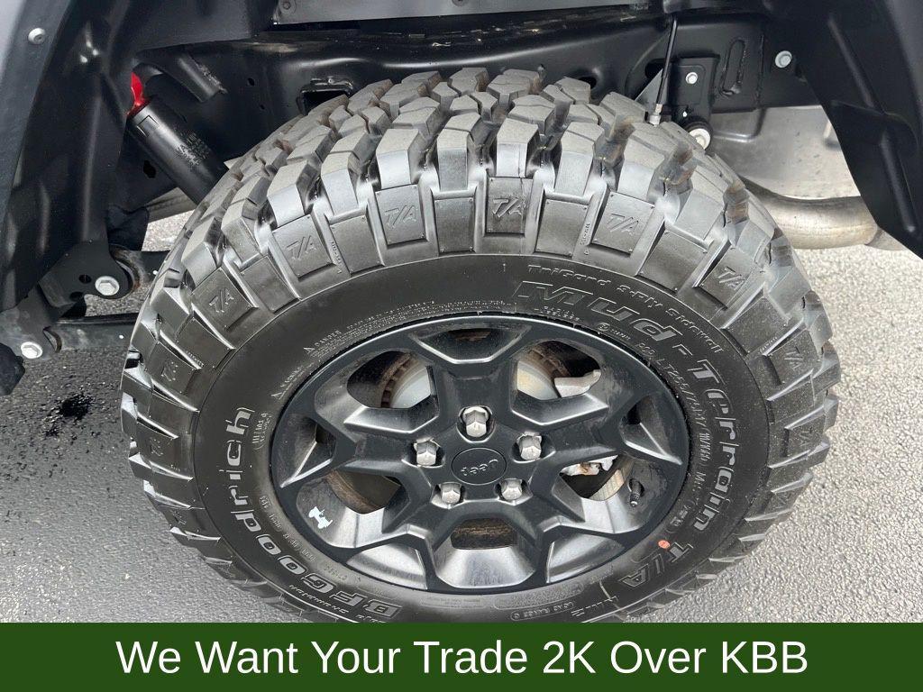 used 2023 Jeep Gladiator car, priced at $37,807