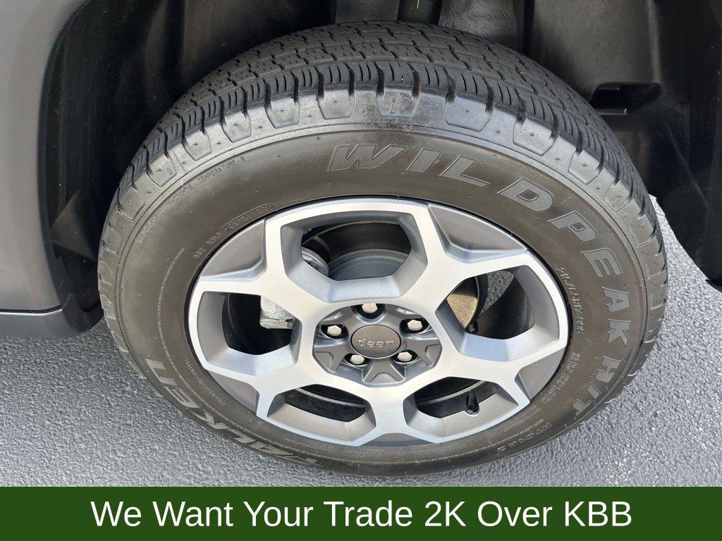 used 2022 Jeep Compass car, priced at $23,900