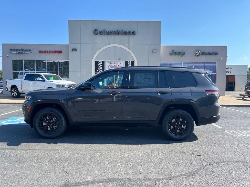 new 2025 Jeep Grand Cherokee L car, priced at $43,641