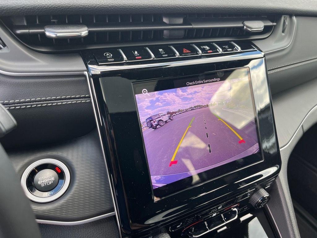 new 2025 Jeep Grand Cherokee car, priced at $39,777