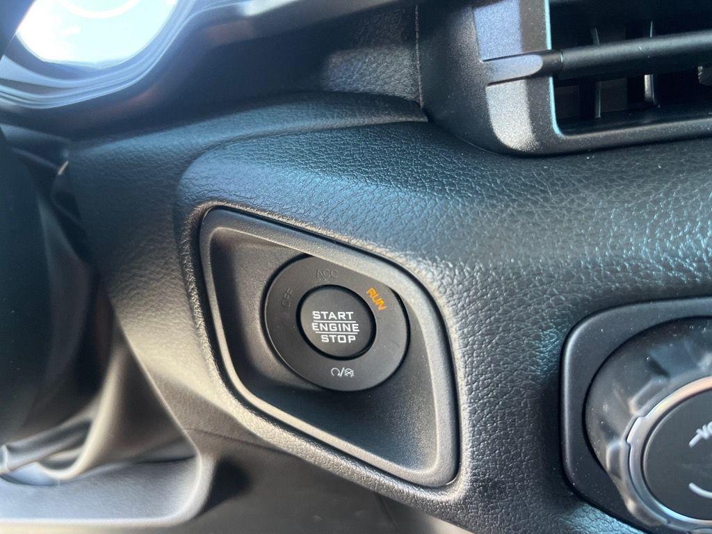 new 2025 Jeep Gladiator car, priced at $44,451