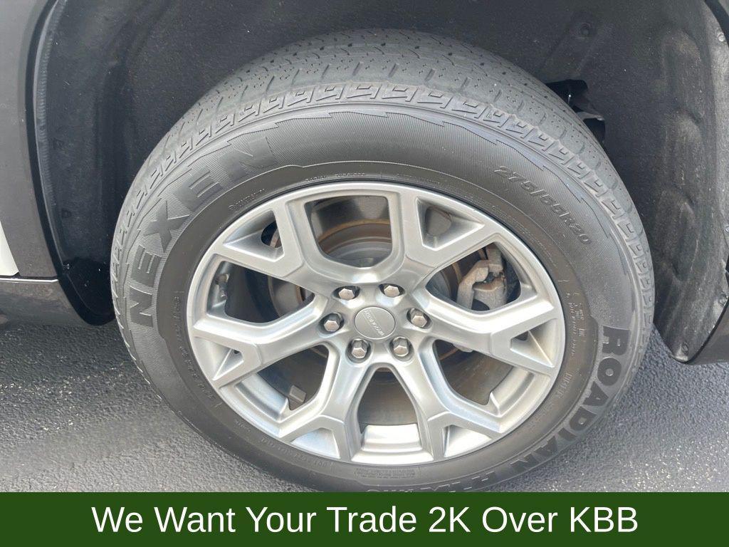 used 2022 Jeep Wagoneer car, priced at $39,900