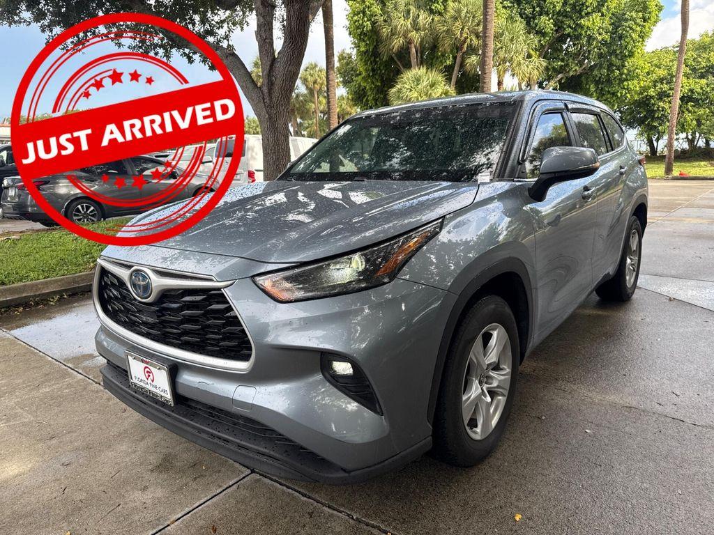used 2023 Toyota Highlander Hybrid car, priced at $30,999