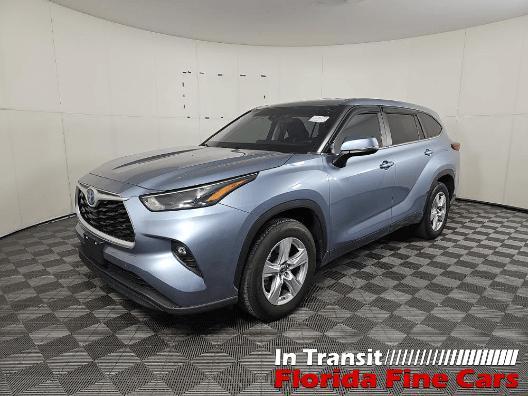 used 2023 Toyota Highlander Hybrid car, priced at $30,999