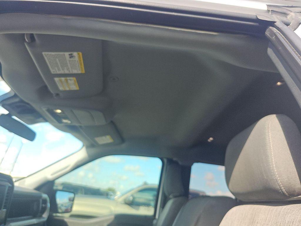 used 2022 Ford F-150 car, priced at $18,999