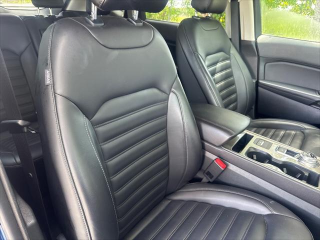 used 2024 Ford Edge car, priced at $21,499