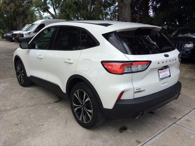 used 2022 Ford Escape car, priced at $16,799