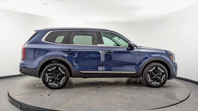 used 2025 Kia Telluride car, priced at $37,490