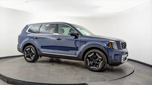 used 2025 Kia Telluride car, priced at $37,490