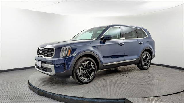 used 2025 Kia Telluride car, priced at $37,490