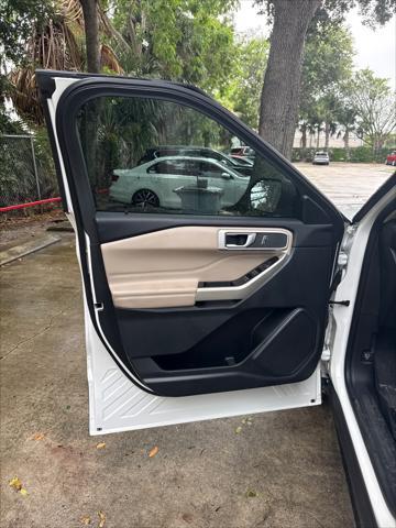 used 2022 Ford Explorer car, priced at $21,499