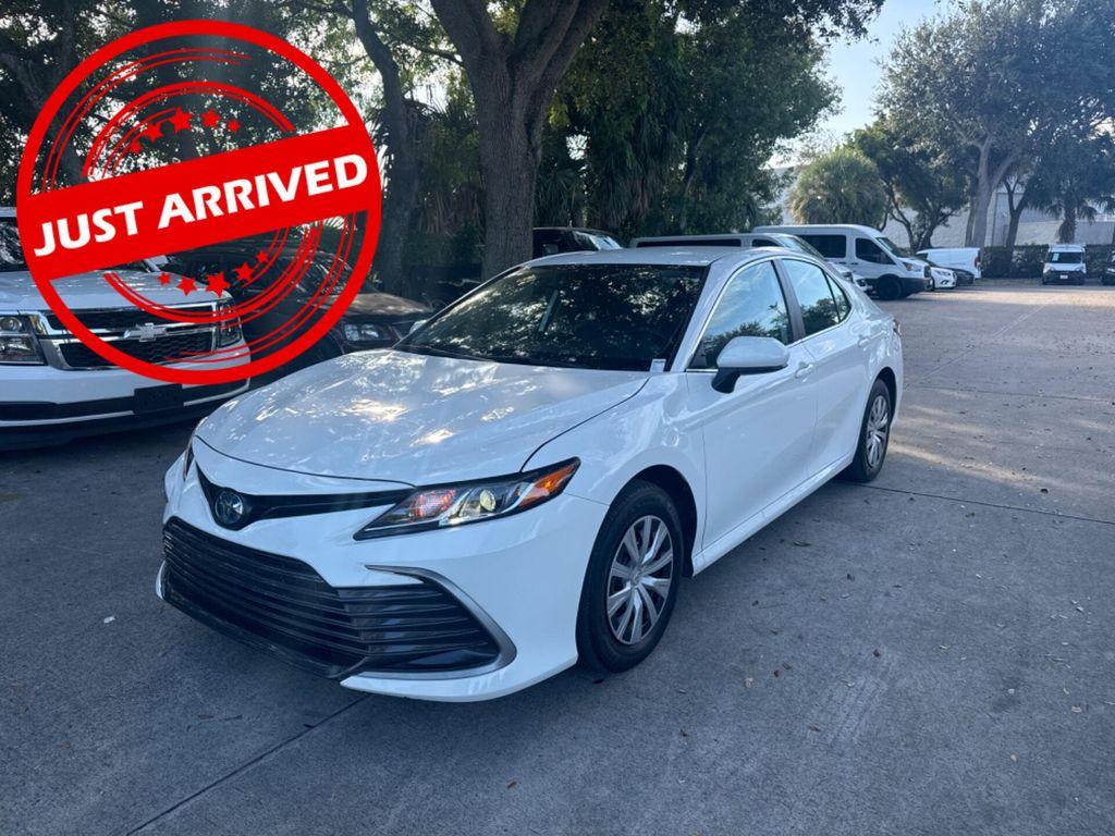 used 2024 Toyota Camry Hybrid car, priced at $21,799