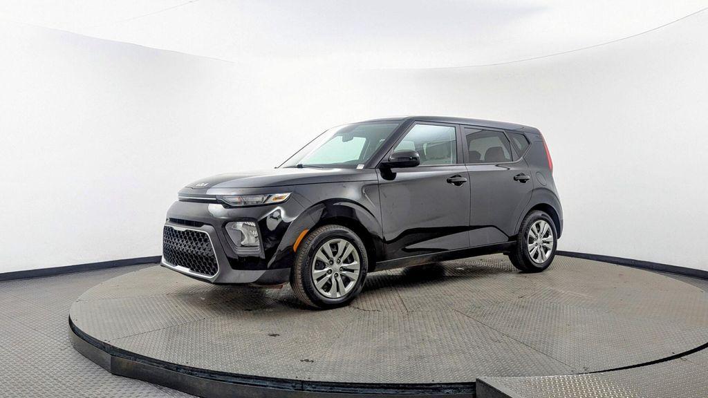 used 2022 Kia Soul car, priced at $13,999
