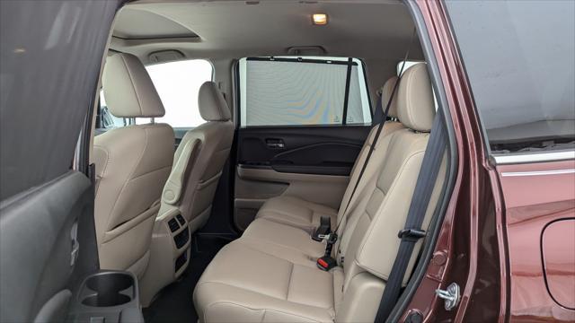 used 2022 Honda Pilot car, priced at $28,799