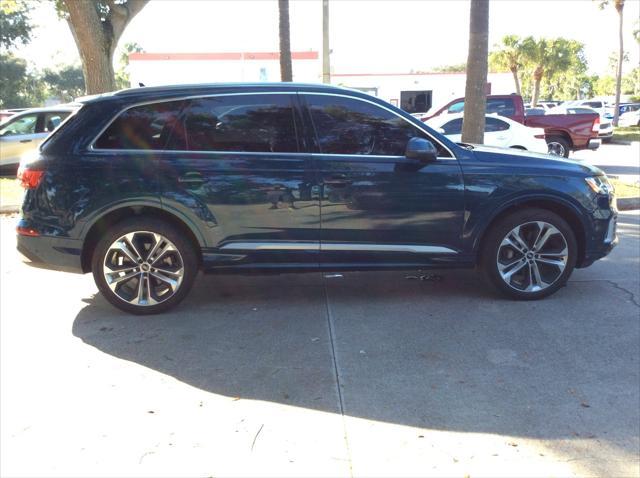 used 2021 Audi Q7 car, priced at $27,999