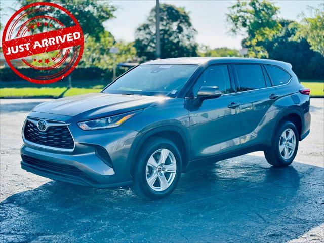 used 2021 Toyota Highlander car, priced at $25,299