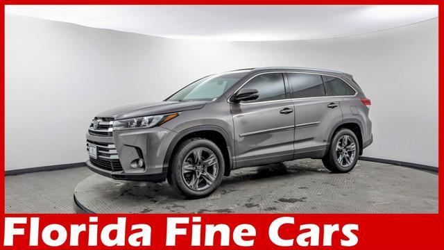 used 2017 Toyota Highlander car, priced at $19,499