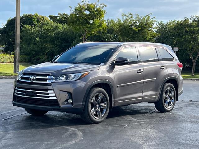 used 2017 Toyota Highlander car, priced at $19,999