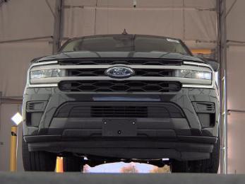 used 2022 Ford Expedition car, priced at $34,999