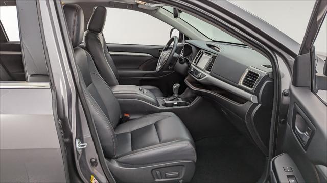 used 2018 Toyota Highlander car, priced at $28,499