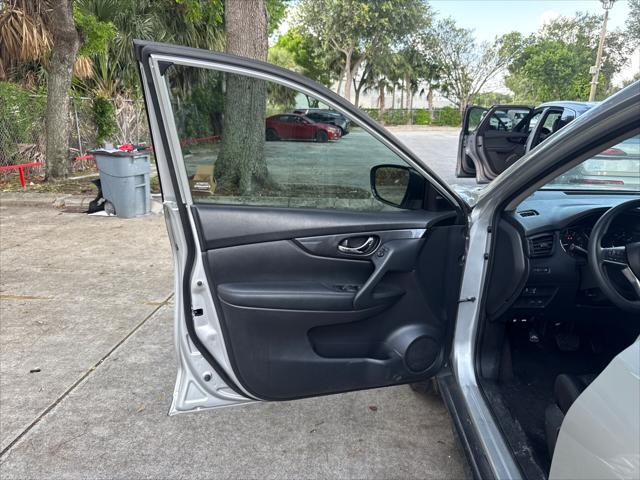 used 2017 Nissan Rogue car, priced at $9,899