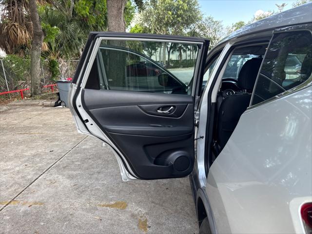 used 2017 Nissan Rogue car, priced at $9,899