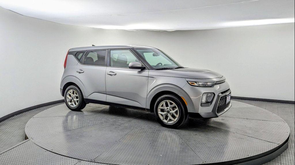 used 2022 Kia Soul car, priced at $12,199