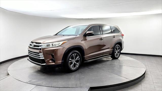 used 2018 Toyota Highlander car, priced at $17,999