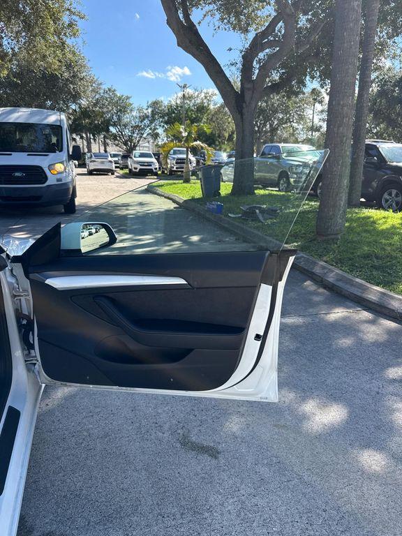 used 2022 Tesla Model 3 car, priced at $21,499