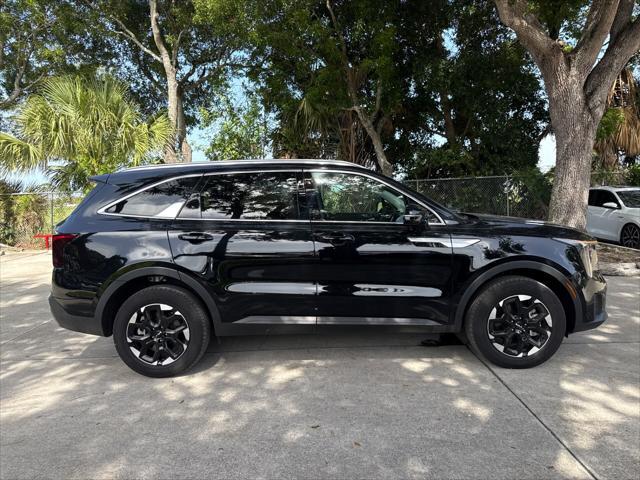 used 2024 Kia Sorento car, priced at $26,999