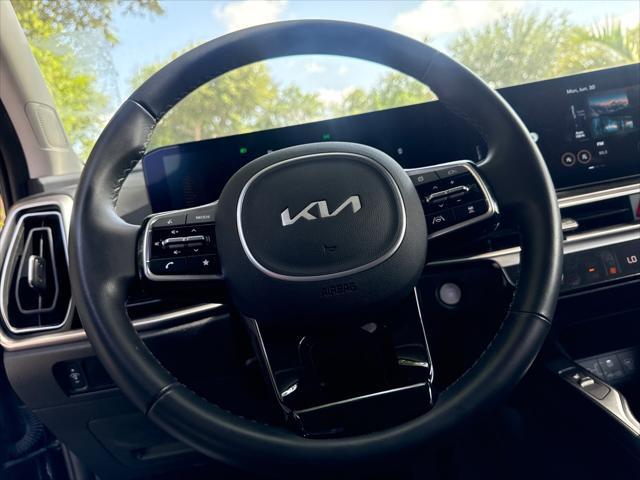 used 2024 Kia Sorento car, priced at $26,999