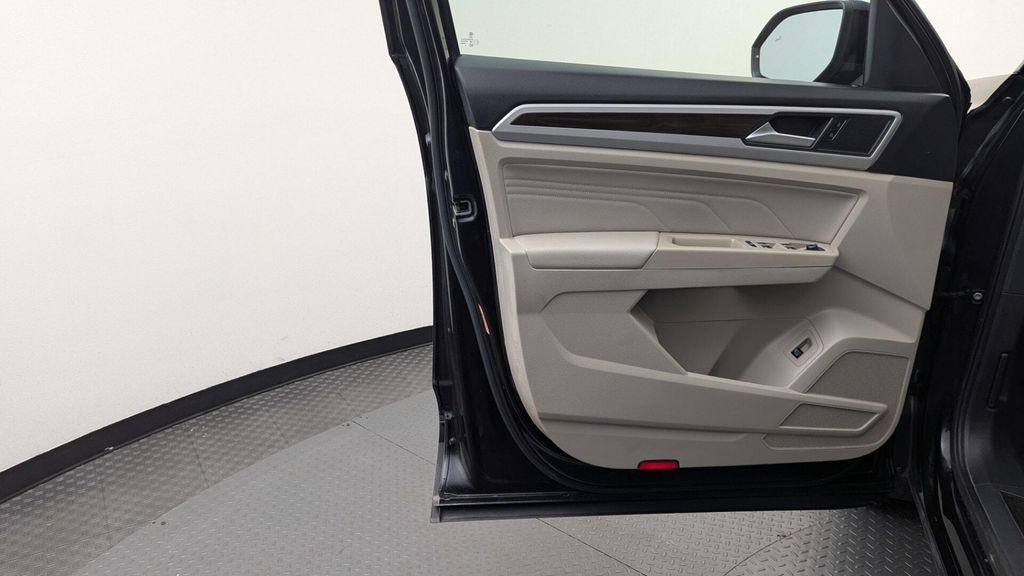 used 2021 Volkswagen Atlas car, priced at $22,299
