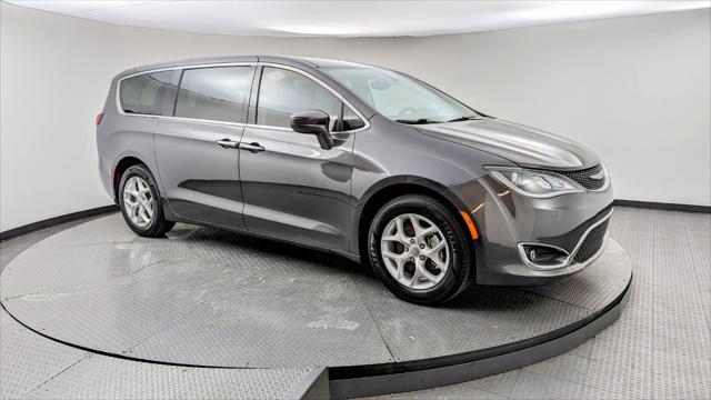 used 2018 Chrysler Pacifica car, priced at $16,889